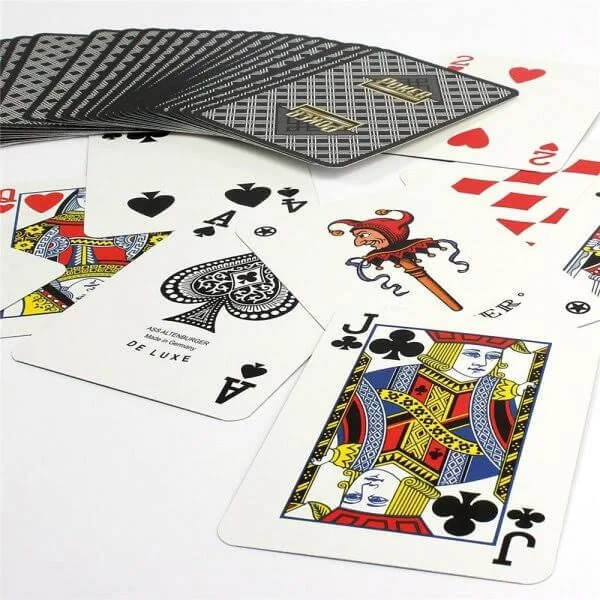 Casino Pokerkarten von ASS Altenburger in Casino Qualität. Günstig online kaufen. Karo