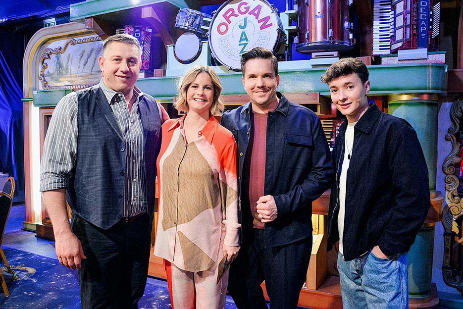 Samschtig Jass trifft ESC am 10.5.2025 mit Fabinne Gyr und Sven Epiney