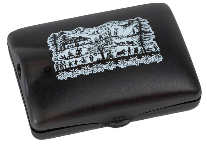 Jassbox schwarz mit Scherenschnitt Design und Deutschschweizer Jasskarten