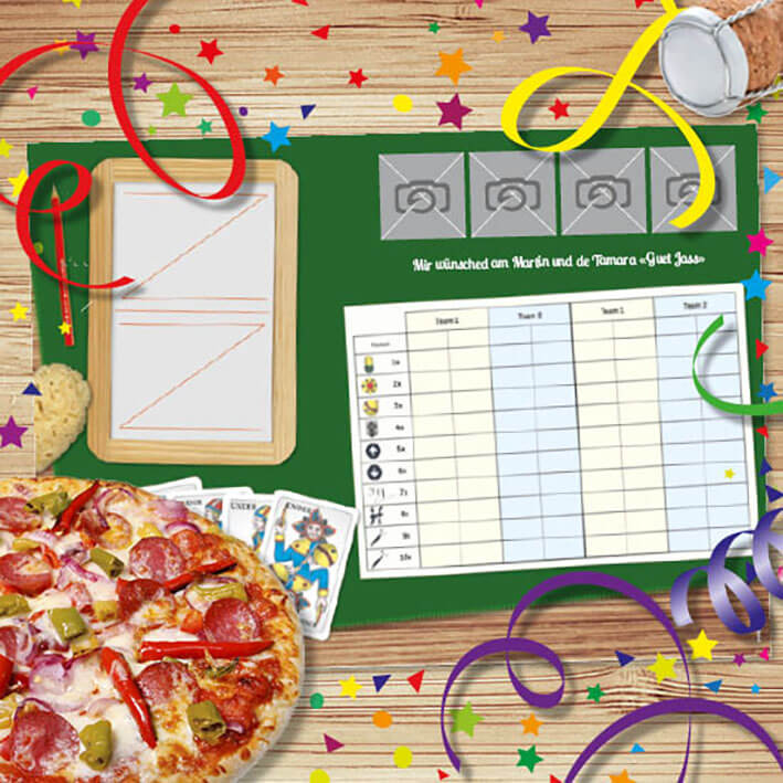 Personalisierte Tisch-Sets mit Deutschschweizer Jasskarten für Geburtstag, Hochzeiten, Jubiläen. Für Jasser als Geschenk.